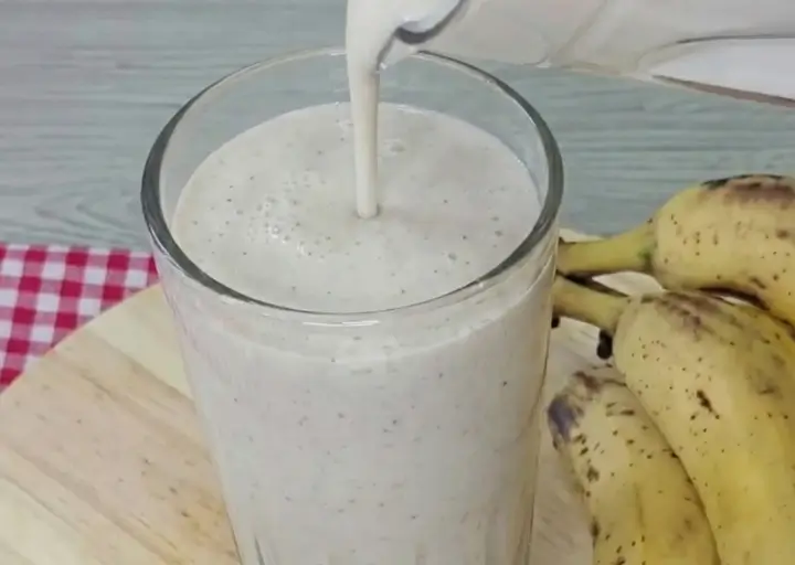 Energia Matinal: Smoothie de Banana, Aveia e Chia (Comece o Dia Radiante!)
