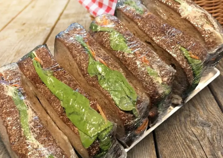 Sanduíche Atum Turbo: Uma explosão de sabor e nutrição para otimizar seu desempenho!