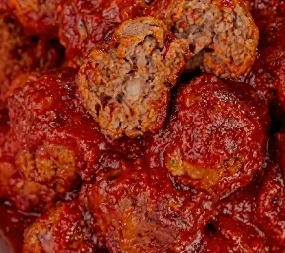 Almôndegas de Carne com Molho de Tomate e Legumes: Deliciosas e Saudáveis!