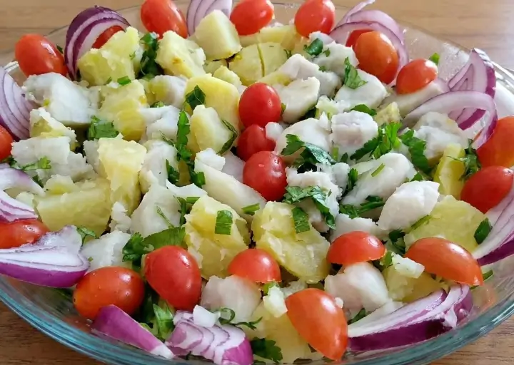 Salada de Inhame Tropical: Nutrição e Sabor em Cada Garfada