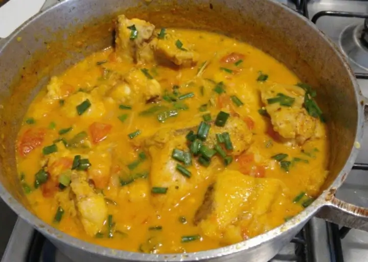 Moqueca Fit de Peixe com Leite de Coco Light