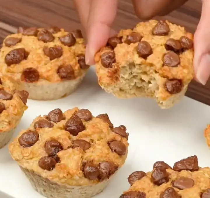 🧁 Muffin de Aveia Saudável – Fácil, Sem Açúcar e Super Fofinho!