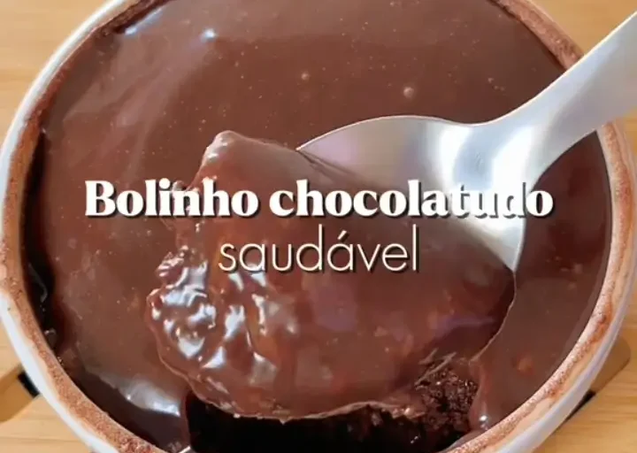 🍫 Bolo de Chocolate Saudável – Simples, Fofinho e Irresistível!