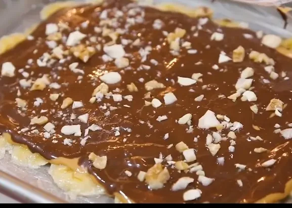 🍌🍫 Sobremesa Fácil com Banana, Pasta de Amendoim e Chocolate