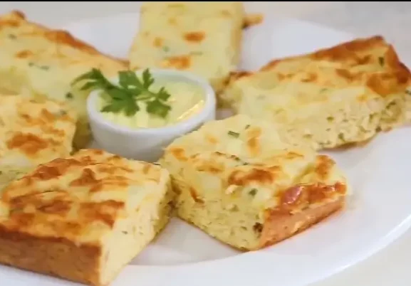 Torta de Frango com Creme de Batata: Saudável, Saborosa e Super Fácil de Fazer! 🍗🥔✨