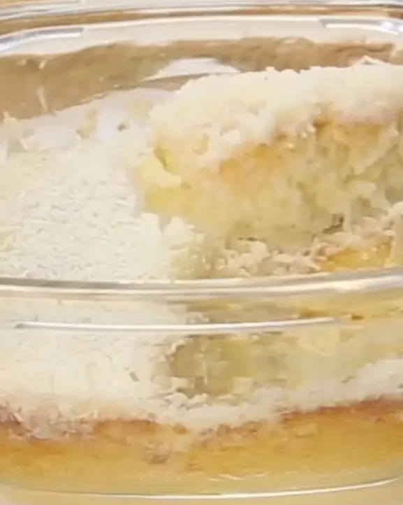 Bolo de Coco Molhadinho na Airfryer ou Forno