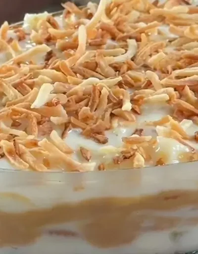 PAVÊ DE ABACAXI COM COCO 🍍🥥🤎