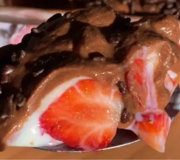 🍓🍫 Bombom de Morango de Travessa FIT