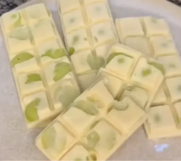 🍫🍇 Barrinha de Proteína com 3 Ingredientes