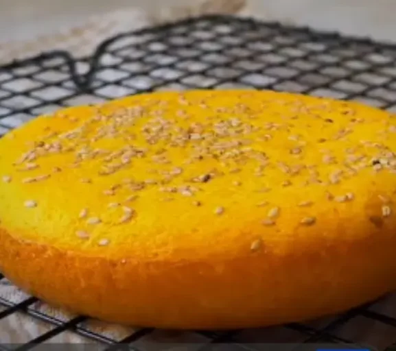 Pãozinho de Flocão com Cenoura