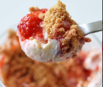 🥧🍗 Torta de Frango na Marmita (Pronta em 25 Min)