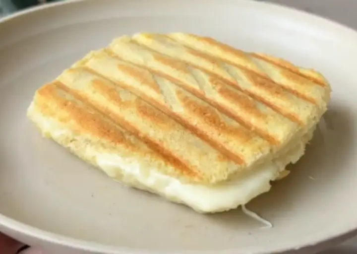 🍞✨ Pãozinho de Aveia Fit de Micro-ondas