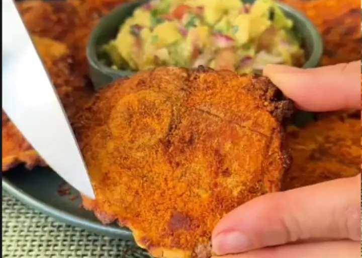 🌿🍌 Patacones Fit com Guacamole (sem glúten e sem lactose)