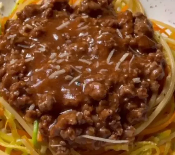 🍝🥕 Macarronada Fit de Legumes com Proteína (Leve, Saciante e Inteligente)