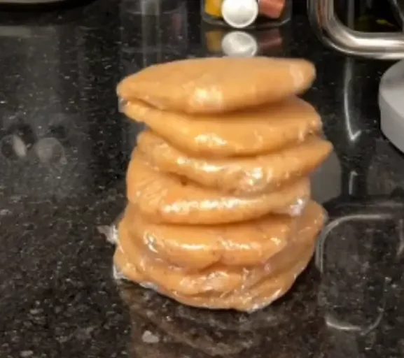 hambúrguer de frango caseiro