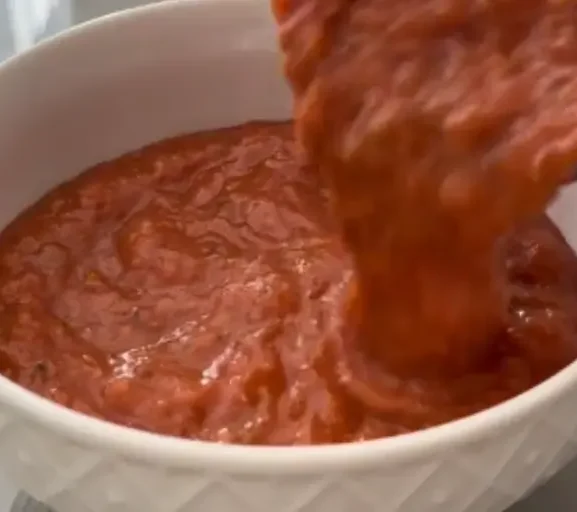 Molho de tomate caseiro fácil