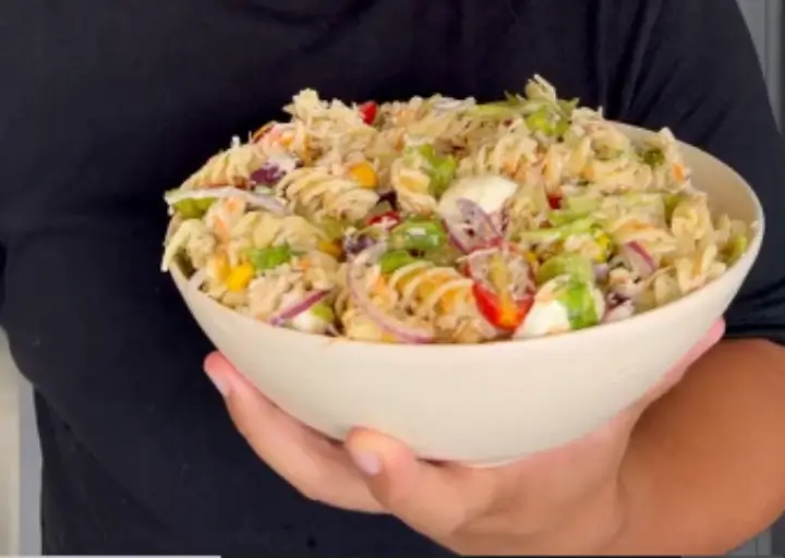 🥗🍝 SALADA DE MACARRÃO FIT COM FRANGO