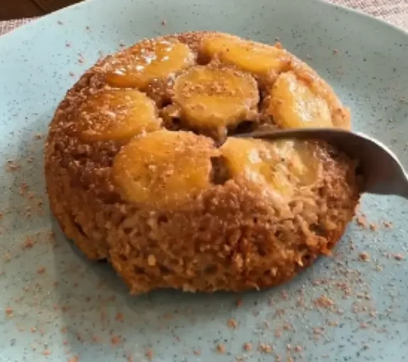 bolinho de banana fit na caneca