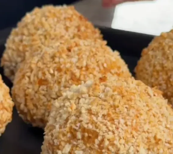 Bolota Proteica Recheada