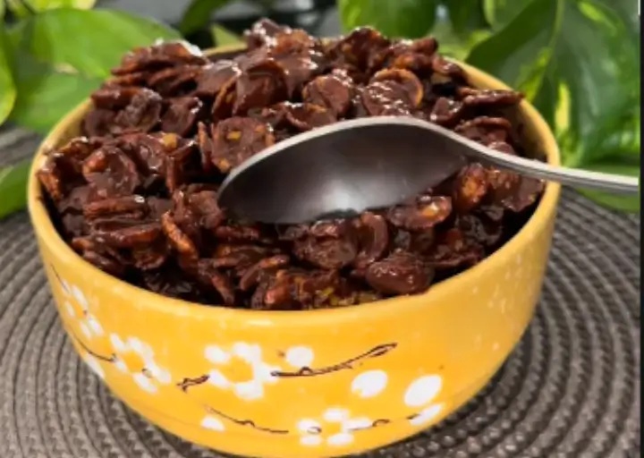 Bolo de Chocolate Crocante