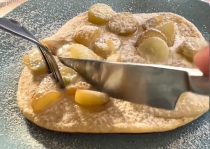 Panqueca Proteica Fit com Calda de Whey