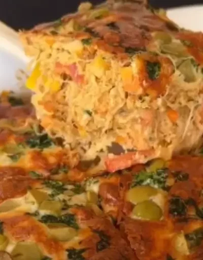 🥧🥕 Torta de Frango Vitaminada Fit – 25g de Proteína por Porção 🤌