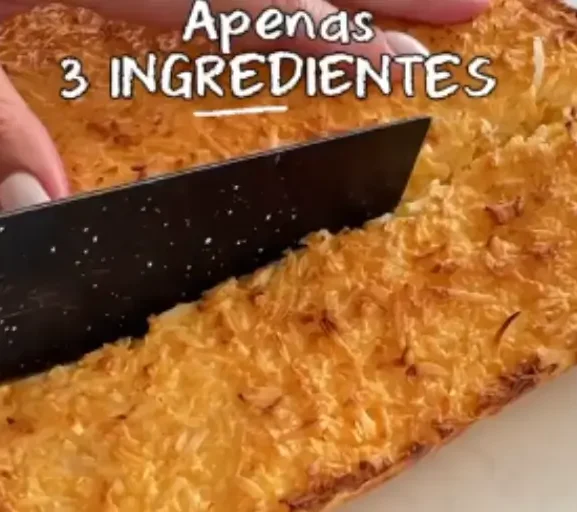 🥥🍰 Torta de Coco Fit de 3 Ingredientes — Fácil, Proteica e Viciante