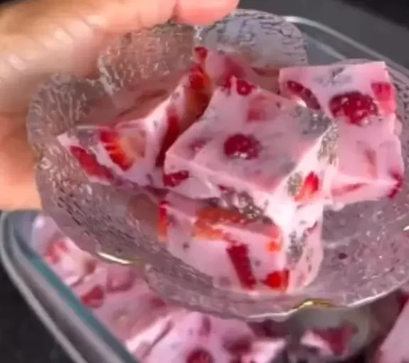 🍓🍮 Gelado Funcional de Chia com Morango