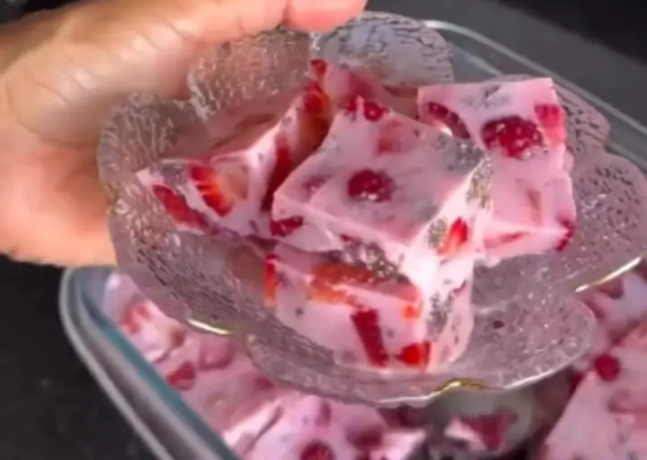 🍓🍮 Gelado Funcional de Chia com Morango